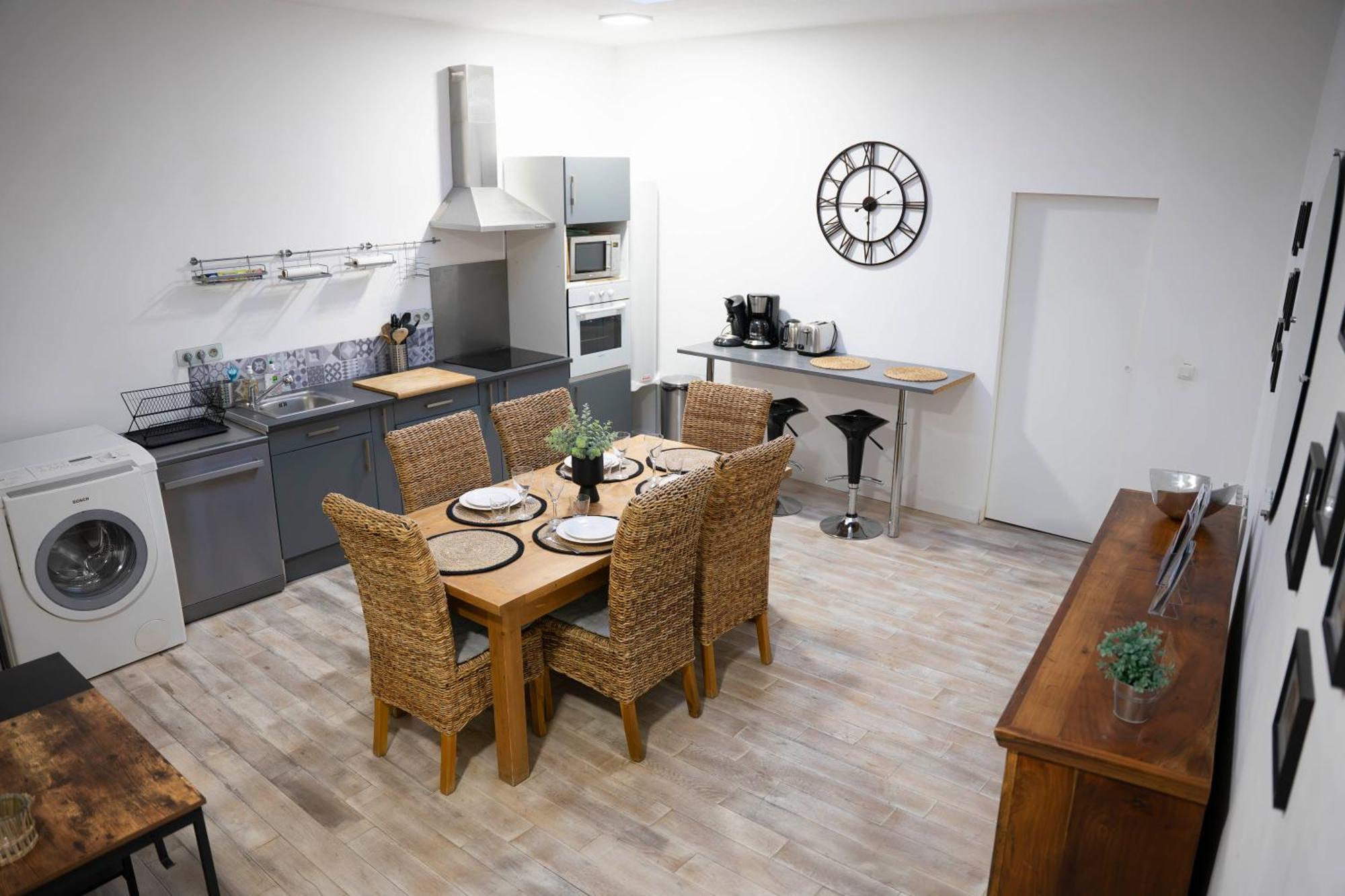 Appartement Loft Chaleureux Vue Directe Sur Le Beffroi - Centre-ville Secteur Tribunal - Nouveau Routeur Wifi Douai